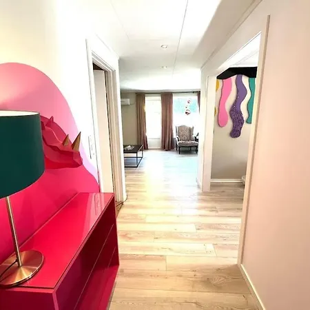 Tomannsbolig Apartmán *